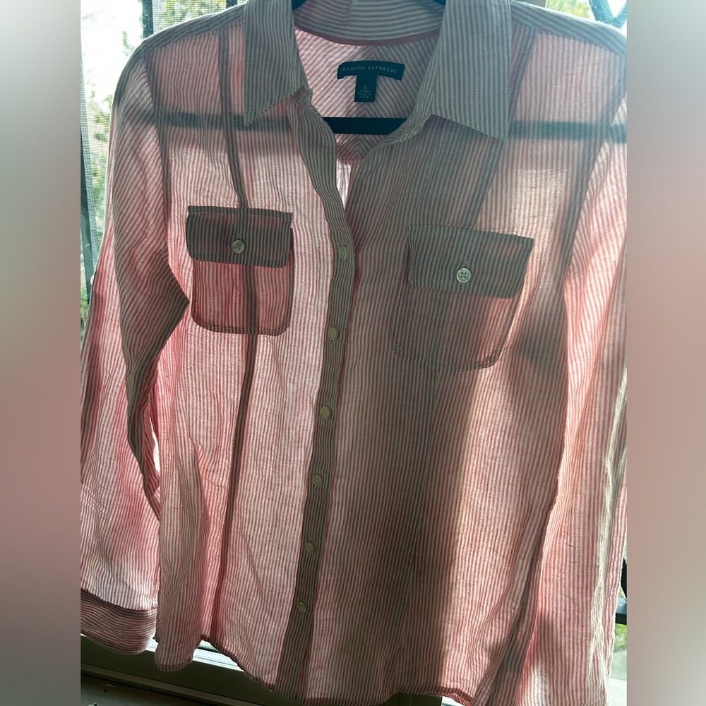 Linen buttoned shirt from Banana Republic